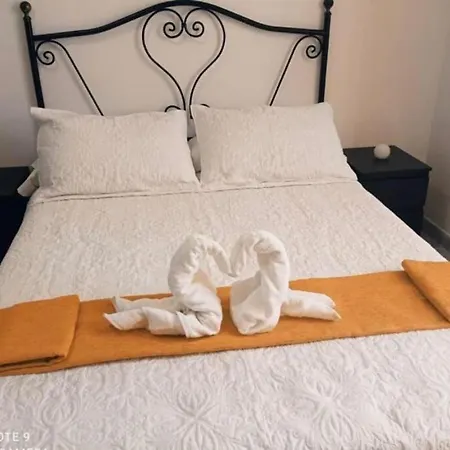 Centric Attic Lejlighed