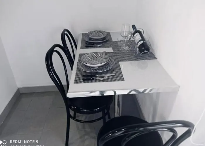 Centric Attic Апартаменты